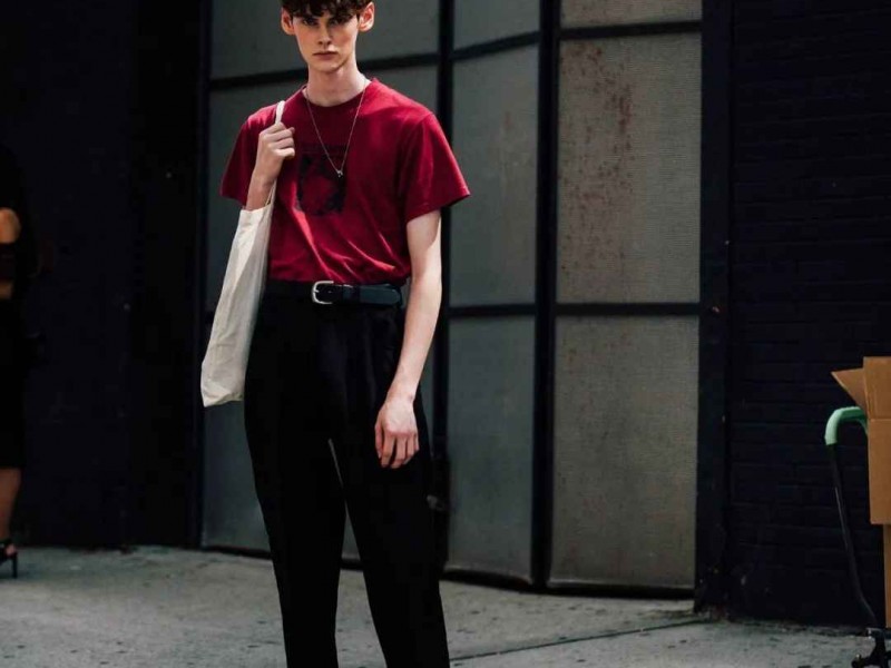 太瘦穿衣搭配秘籍：瘦人如何穿出型格，摆脱“弱鸡”标签