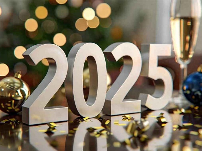 2025元旦穿衣搭配与家宴菜谱：六菜两汤，荤素合理，家人尽兴又舒服