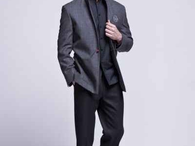 当立领遇上“长躯干”：解锁中式男装的挺拔秘籍