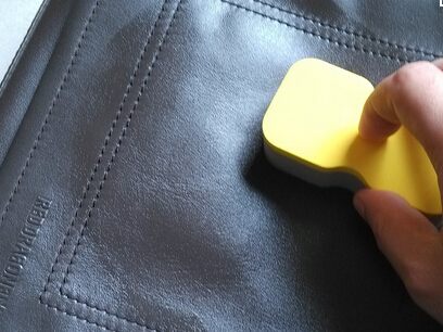 皮衣保养油的正确选择之道：让你的皮夹克多穿十年