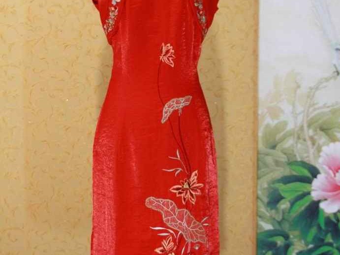 定制中式旗袍：让你的东方韵味独一无二