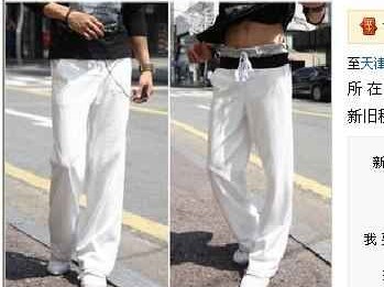 夏日衣橱翻身战 一条白裤子解锁N种高级感穿搭