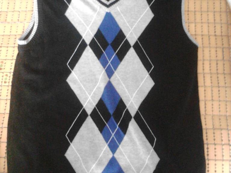 蓝色衬衫搭配马甲颜色全攻略让你穿搭不再愁