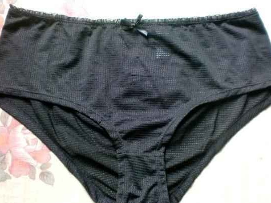 探索三角形标志背后的时尚密码 这些品牌你认识几个